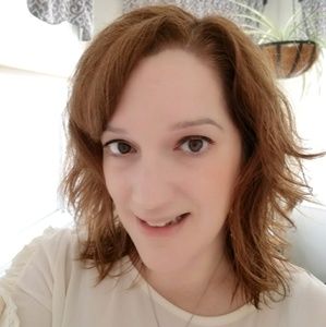 Meet your Posher, Keri-ann